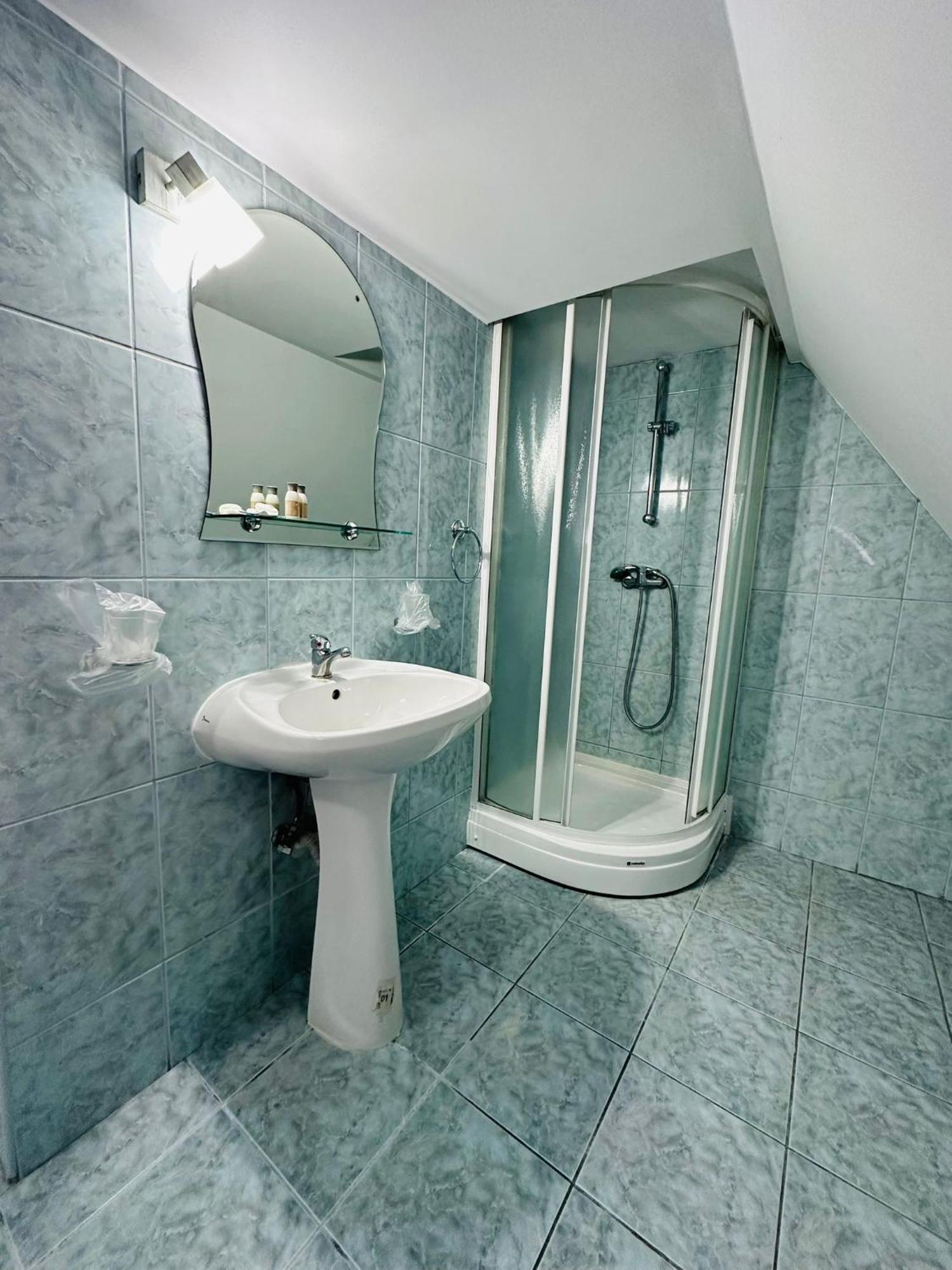 Rapsodia Sinaia Bed & Breakfast ภายนอก รูปภาพ