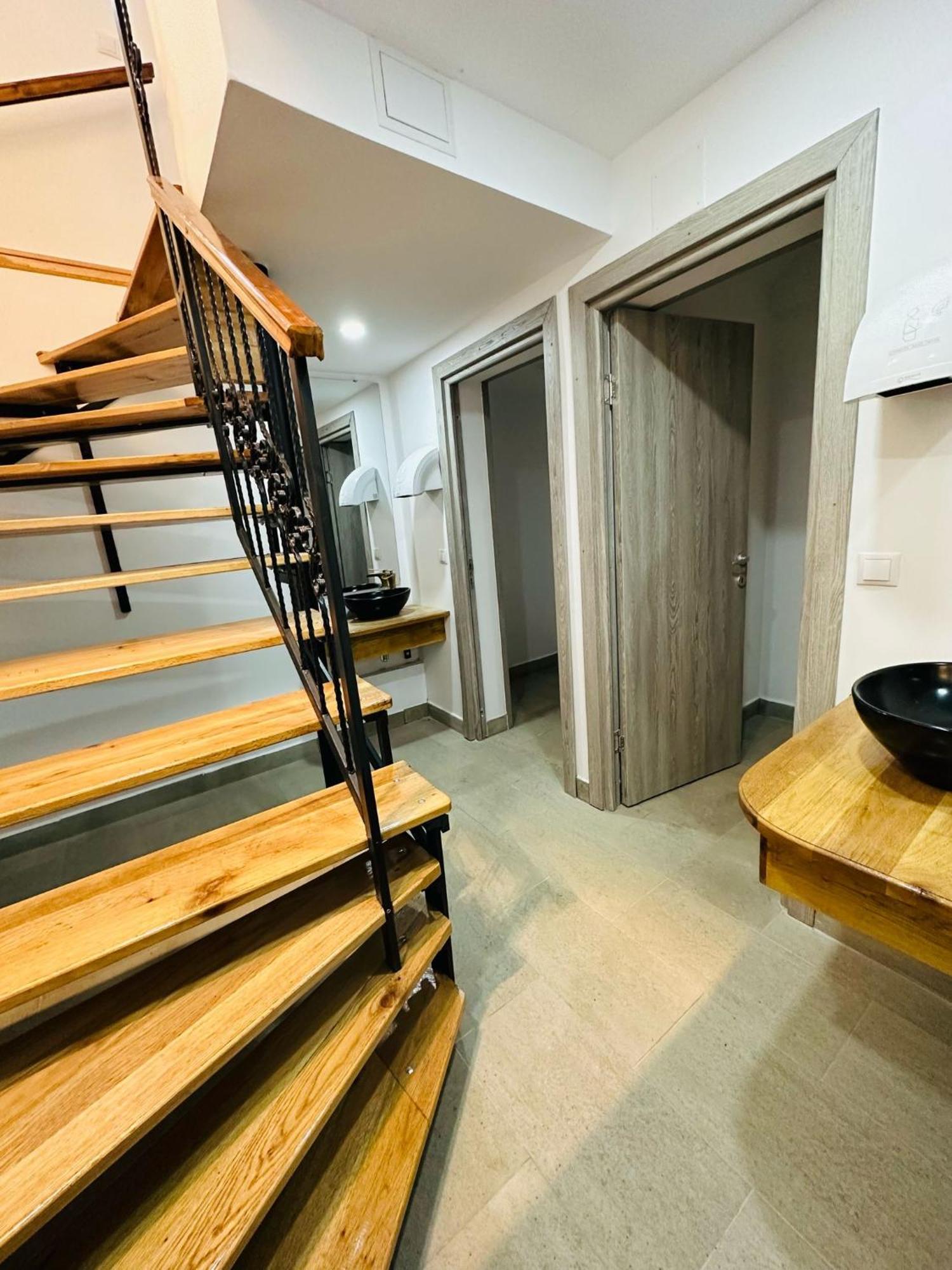 Rapsodia Sinaia Bed & Breakfast ภายนอก รูปภาพ
